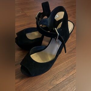 Elegant Black Women's Peep-Toe Heels